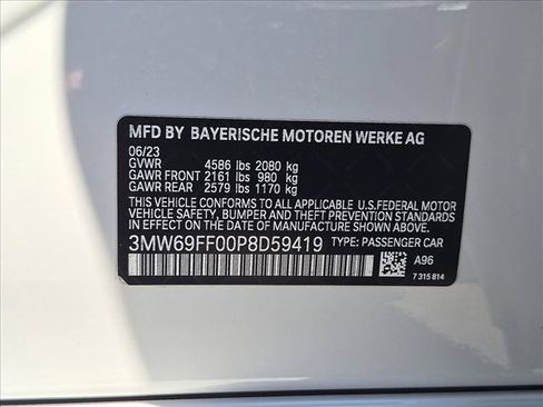 Used 2023 BMW 330i Sedan w/ Premium Package RWD image 25