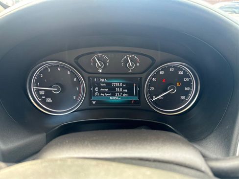 Used 2018 Buick Enclave Essence image 17