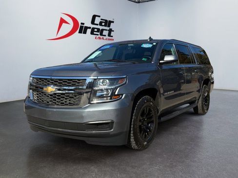 Used 2020 Chevrolet Suburban LT image 5