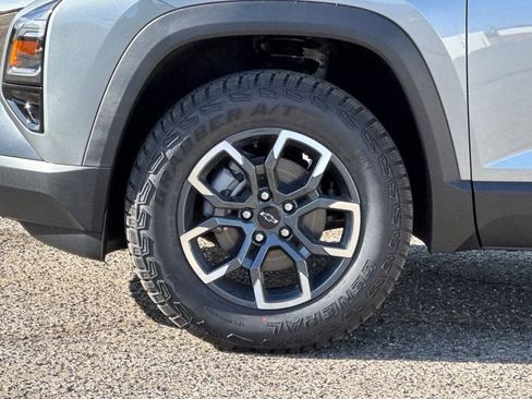 New 2026 Chevrolet Equinox ACTIV w/ Convenience Package III FWD image 26