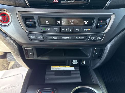 Used 2022 Honda Pilot Special Edition image 32