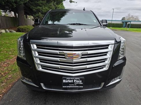 Used 2016 Cadillac Escalade ESV Platinum image 10