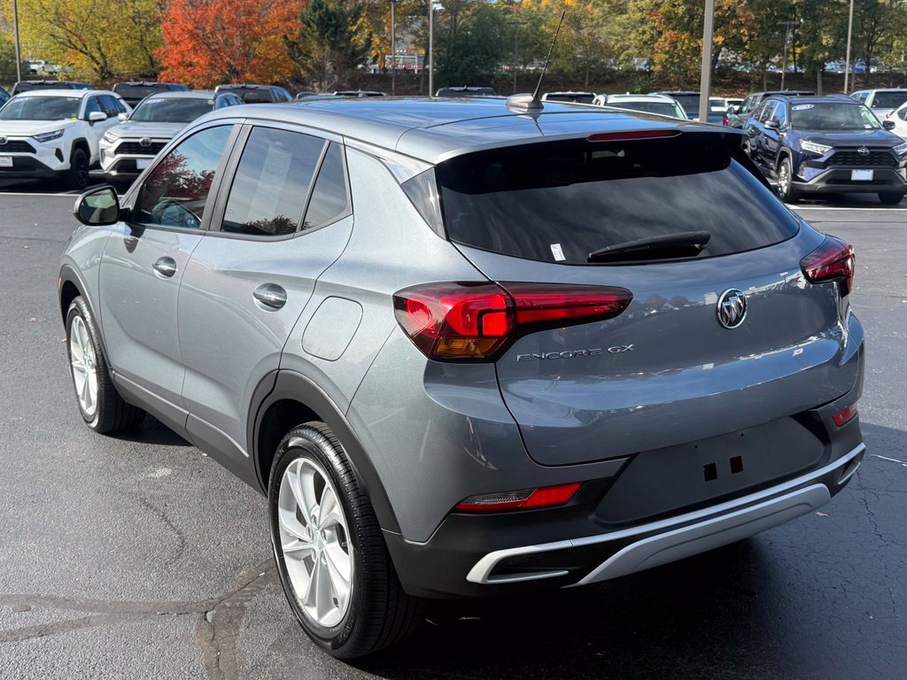 Used 2022 Buick Encore GX Preferred w/ Cold Weather Comfort Package FWD image 5