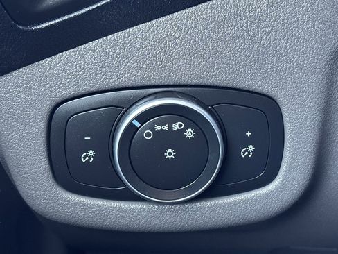 Used 2020 Ford Transit Connect XL image 25