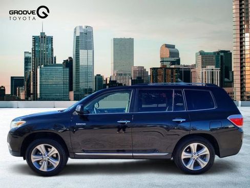 Used 2013 Toyota Highlander Limited image 2