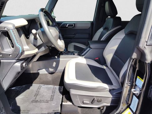Used 2024 Ford Bronco Wildtrak AWD/4WD image 10