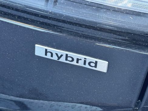 Used 2025 Hyundai Sonata Limited FWD image 6