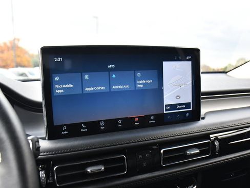 Used 2022 Lincoln Nautilus AWD w/ Premium Package image 24