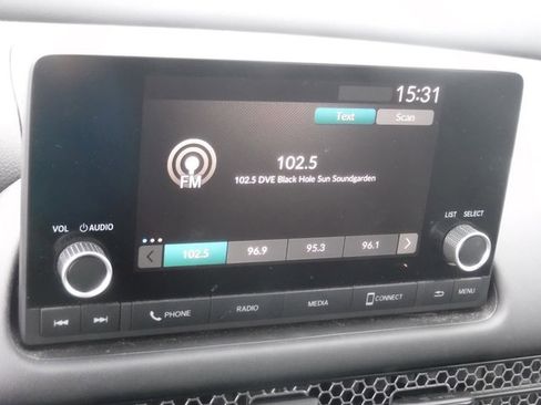 Used 2024 Honda HR-V Sport image 19