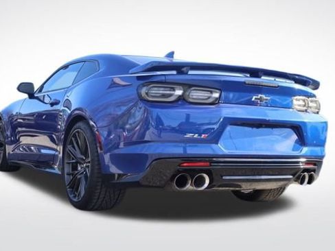 Used 2019 Chevrolet Camaro ZL1 image 10