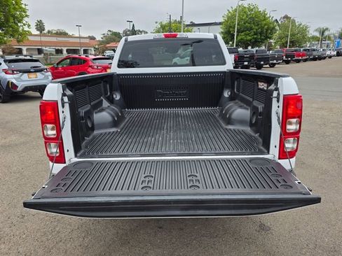 Used 2020 Ford Ranger XL w/ Equipment Group 101A Mid image 12