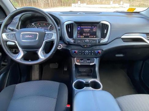 Used 2023 GMC Terrain SLE w/ Driver Convenience Package AWD/4WD image 13