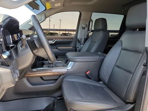 Used 2024 Chevrolet Silverado 1500 RST AWD/4WD image 12