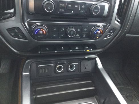 Used 2015 Chevrolet Silverado 1500 LTZ w/ LTZ Plus Package AWD/4WD image 18