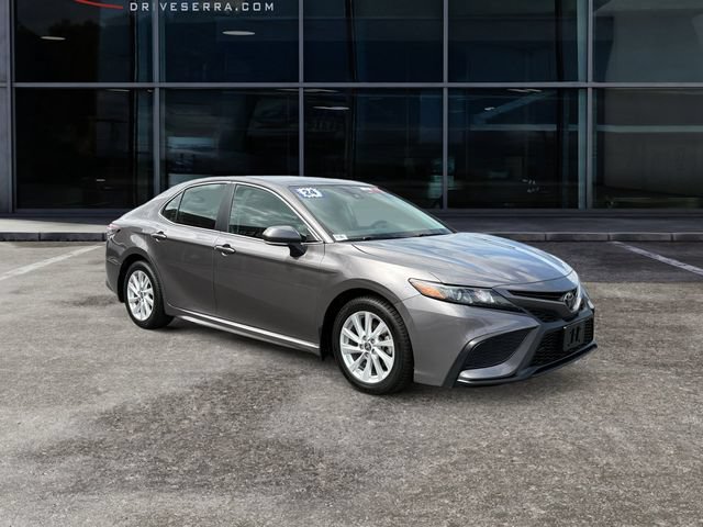 Used 2024 Toyota Camry SE FWD image 7