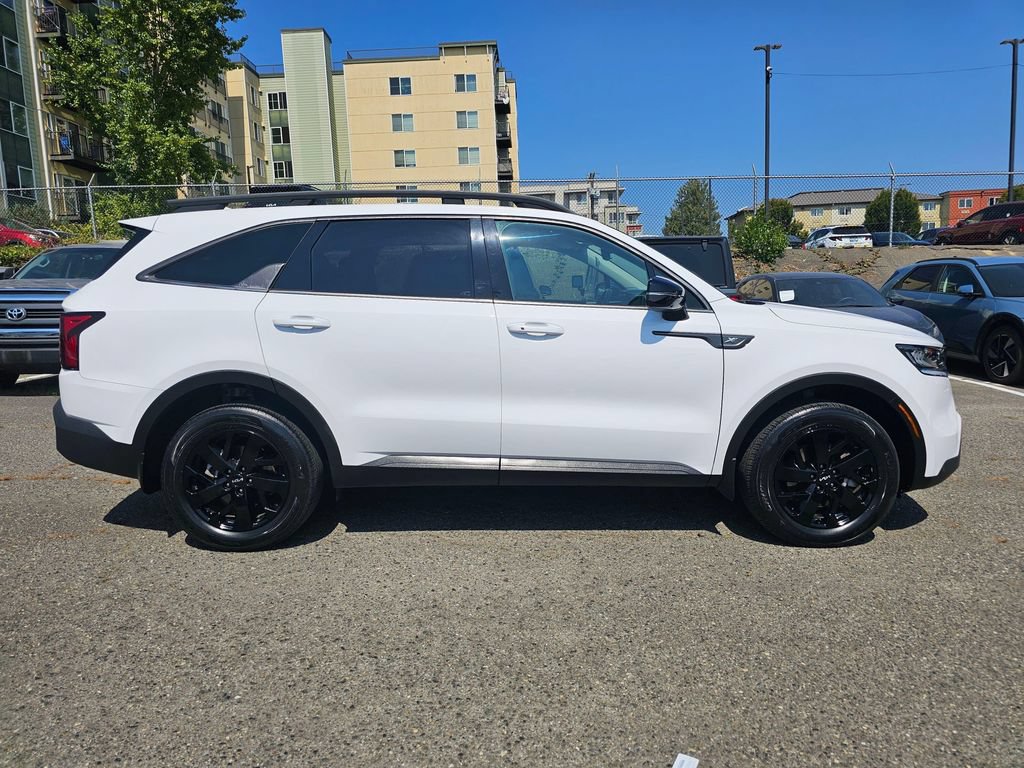 Used 2022 Kia Sorento S AWD/4WD image 9