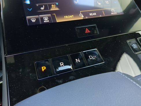 New 2026 INFINITI QX80 4WD w/ Sport Exterior Package image 28