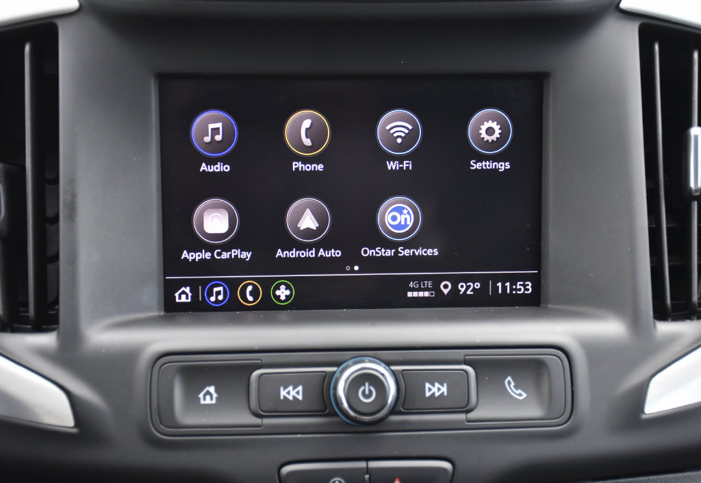 Used 2024 GMC Terrain SLE w/ Driver Convenience Package FWD image 16