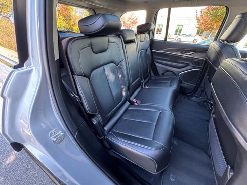 Used 2022 Jeep Grand Cherokee Limited 4xe image 56