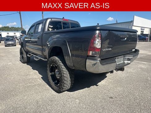 Used 2012 Toyota Tacoma 4x4 Double Cab w/ SR5 Pkg image 3