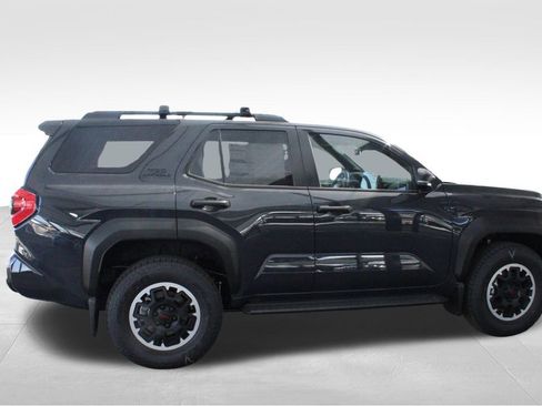 New 2026 Toyota 4Runner 4WD image 17