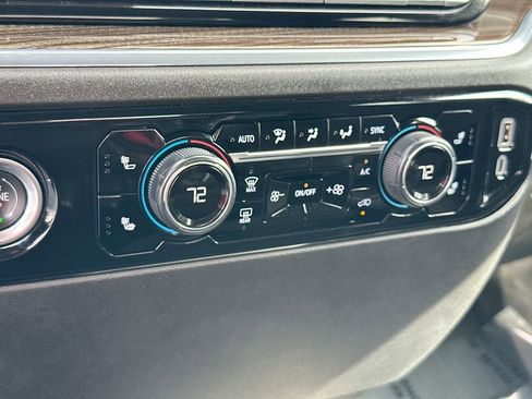 Used 2024 Chevrolet Silverado 1500 LT image 16