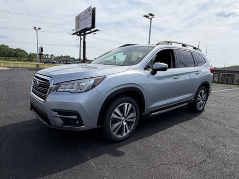 Used 2021 Subaru Ascent Limited w/ Technology Package AWD/4WD image 3