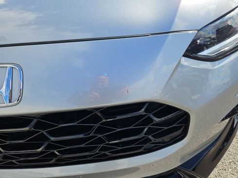 Used 2024 Honda HR-V EX-L image 6