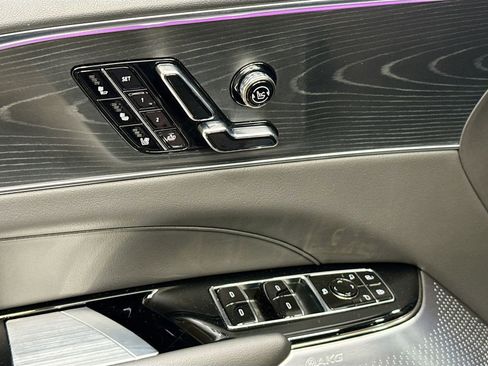 Used 2026 Cadillac Lyriq Premium Luxury AWD/4WD image 21