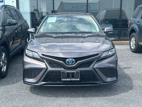 Used 2024 Toyota Camry SE w/ Cold Weather Package FWD image 2