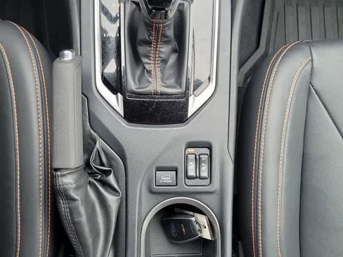 Used 2018 Subaru Crosstrek 2.0i Limited AWD/4WD image 18