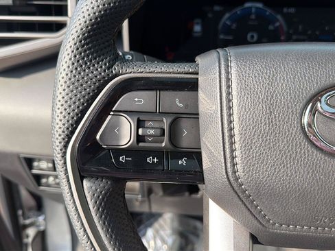 Used 2026 Toyota Sequoia Capstone AWD/4WD image 23