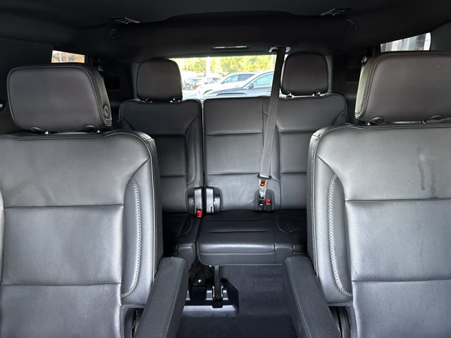 Used 2021 GMC Yukon Denali w/ Denali Premium Package AWD/4WD image 26