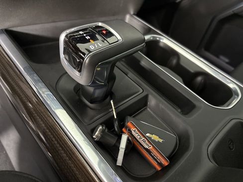 Used 2022 Chevrolet Silverado 1500 RST w/ Rally Edition AWD/4WD image 16