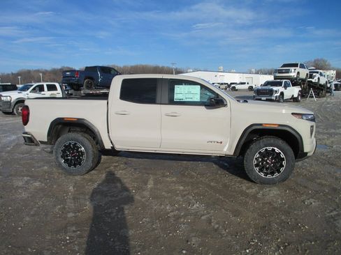 New 2026 GMC Canyon AT4 image 3