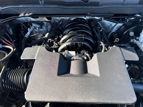 Used 2015 Chevrolet Silverado 1500 High Country image 43