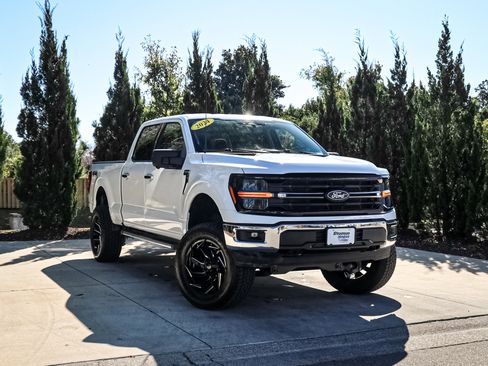 Used 2024 Ford F150 XLT w/ Tow/Haul Package image 2