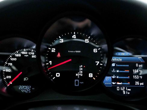 Used 2017 Porsche 911 Carrera image 40