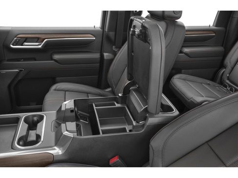 Used 2024 Chevrolet Silverado 2500 High Country w/ High Country Premium Package AWD/4WD image 9