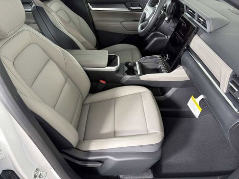 New 2026 GMC Terrain Elevation w/ Elevation Premium Package image 11