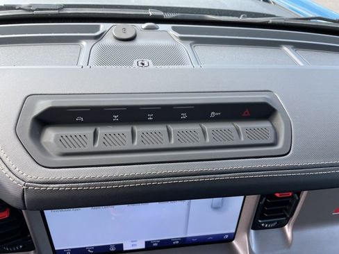 Used 2024 Ford Bronco Raptor image 32