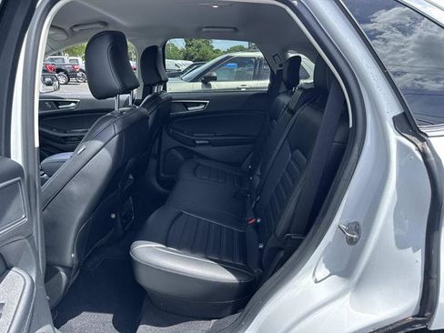 Certified 2023 Ford Edge SEL w/ Convenience Package AWD/4WD image 8