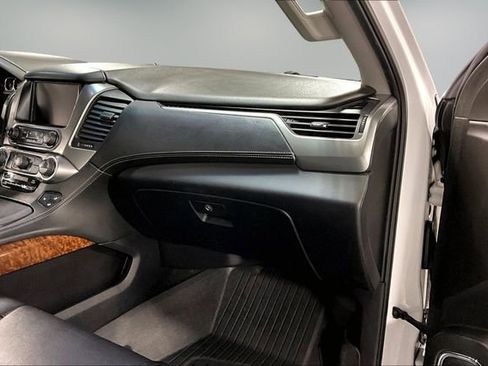 Used 2018 Chevrolet Tahoe Premier image 27