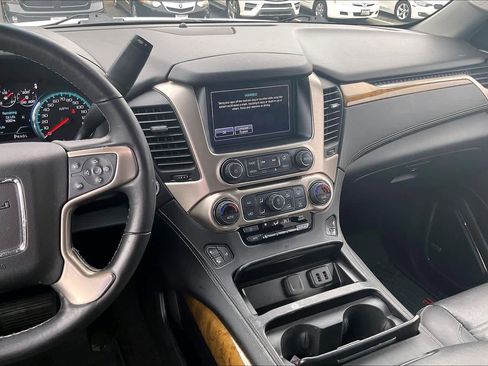 Used 2017 GMC Yukon Denali w/ Open Road Package image 9