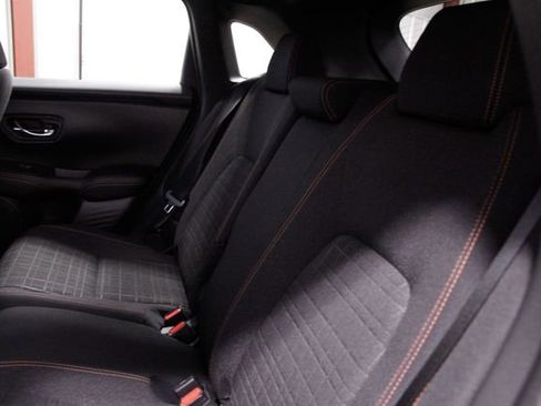 Used 2023 Honda HR-V Sport image 18