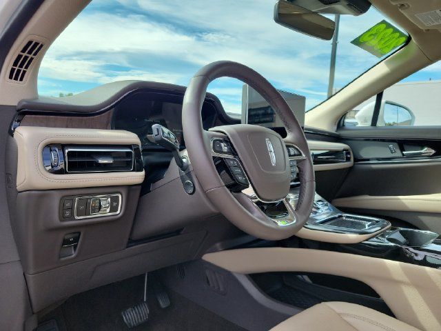 Used 2023 Lincoln Nautilus Reserve FWD image 6