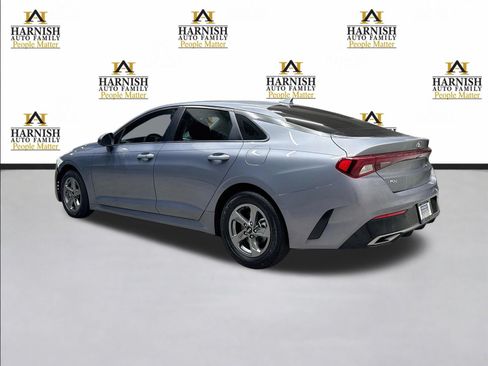 Used 2021 Kia K5 LXS FWD image 9
