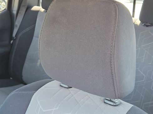 Used 2021 Toyota Tacoma TRD Off-Road w/ Technology Package image 17