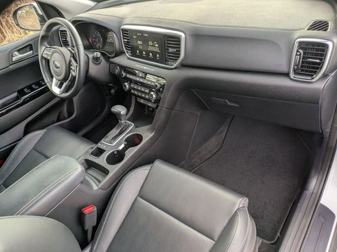 Used 2021 Kia Sportage EX image 25