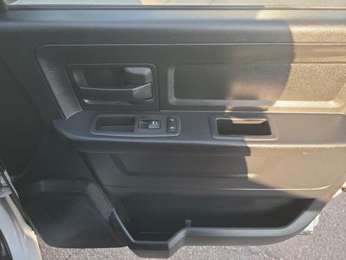 Used 2014 RAM 1500 Tradesman w/ Popular Equipment Group AWD/4WD image 31